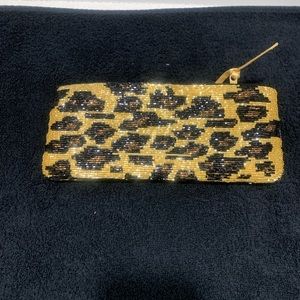 NEIMAN MARCUS Leopard PRINT SMALL Clutch Bag